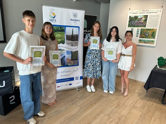 Architekci krajobrazu nagrodzeni w konkursie „Młodzi dla klimatu – projekt ogródka deszczowego”